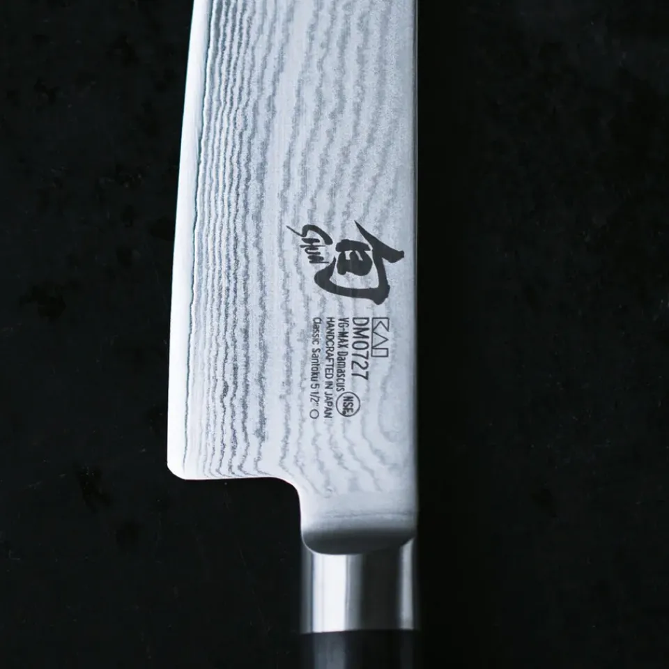 KAI Cuchillo santoku Shun Classic, 18 cm PlateadoNegro Clearance