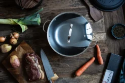Satake Sartenes De Saltear Y Sofreír<Sartén sauté nitrurada , 28 cm Negro