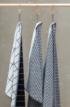 Mette Ditmer Toalla para invitados Tile Stone 38x60 cm, 2 unidades, Black-Off-white BlancoNegro Hot