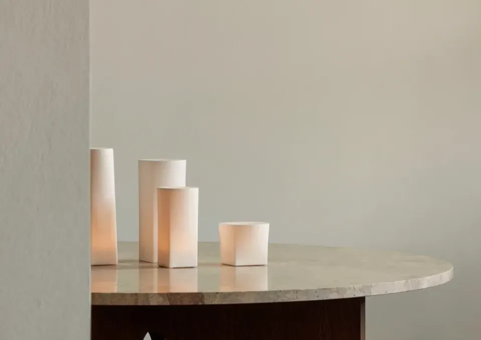 Audo Copenhagen Vela LED Ignus 8 cm, Blanco hueso BeigeBlanco Clearance